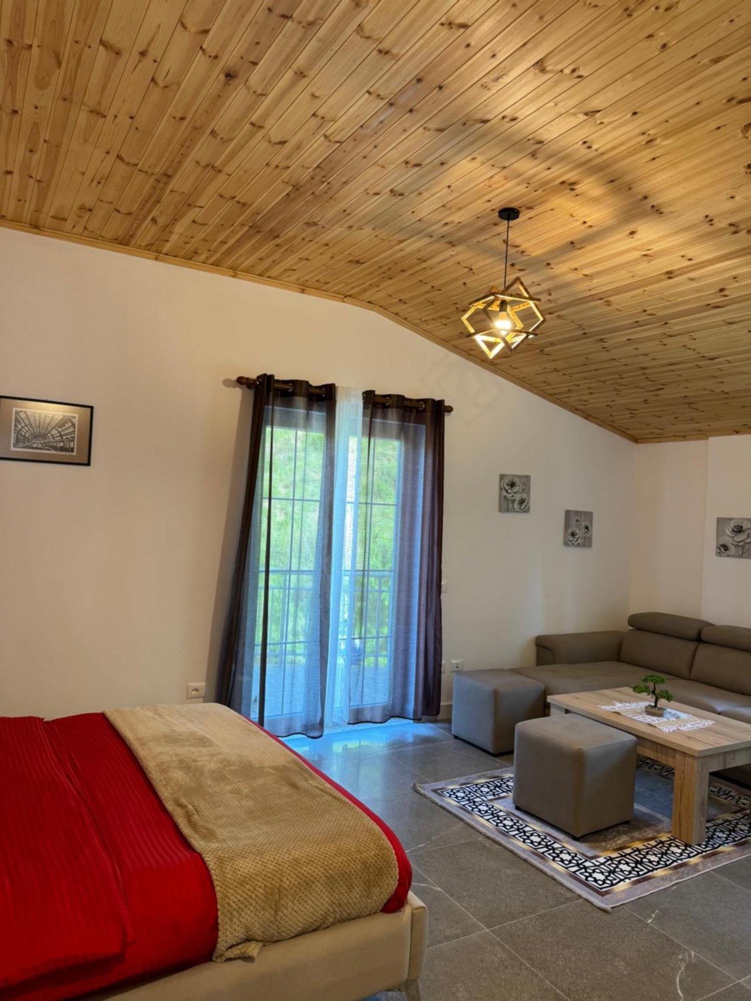 Qyteza Guest House & Camping Shkoder Luaran gambar