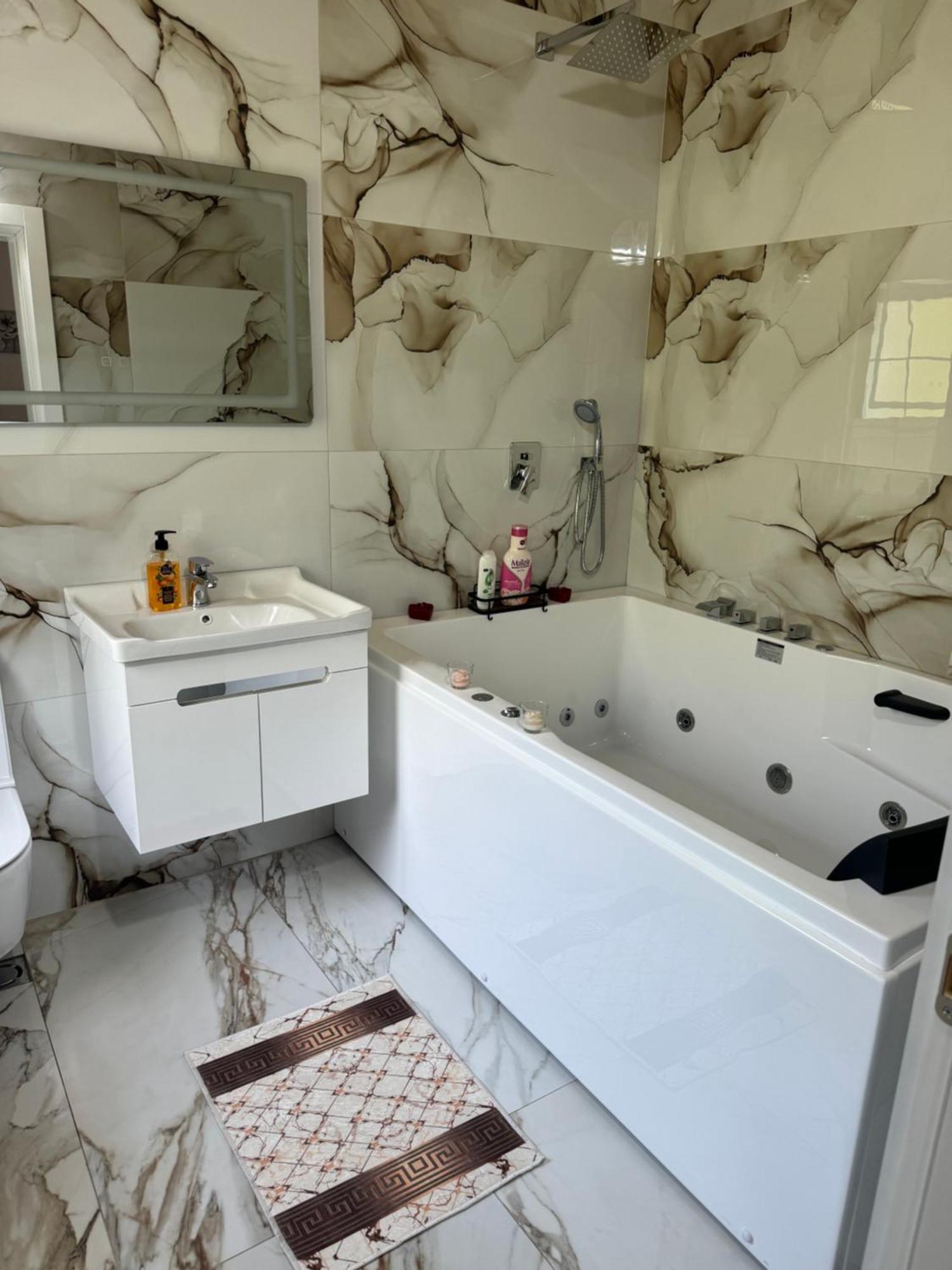 Qyteza Guest House & Camping Shkoder Luaran gambar