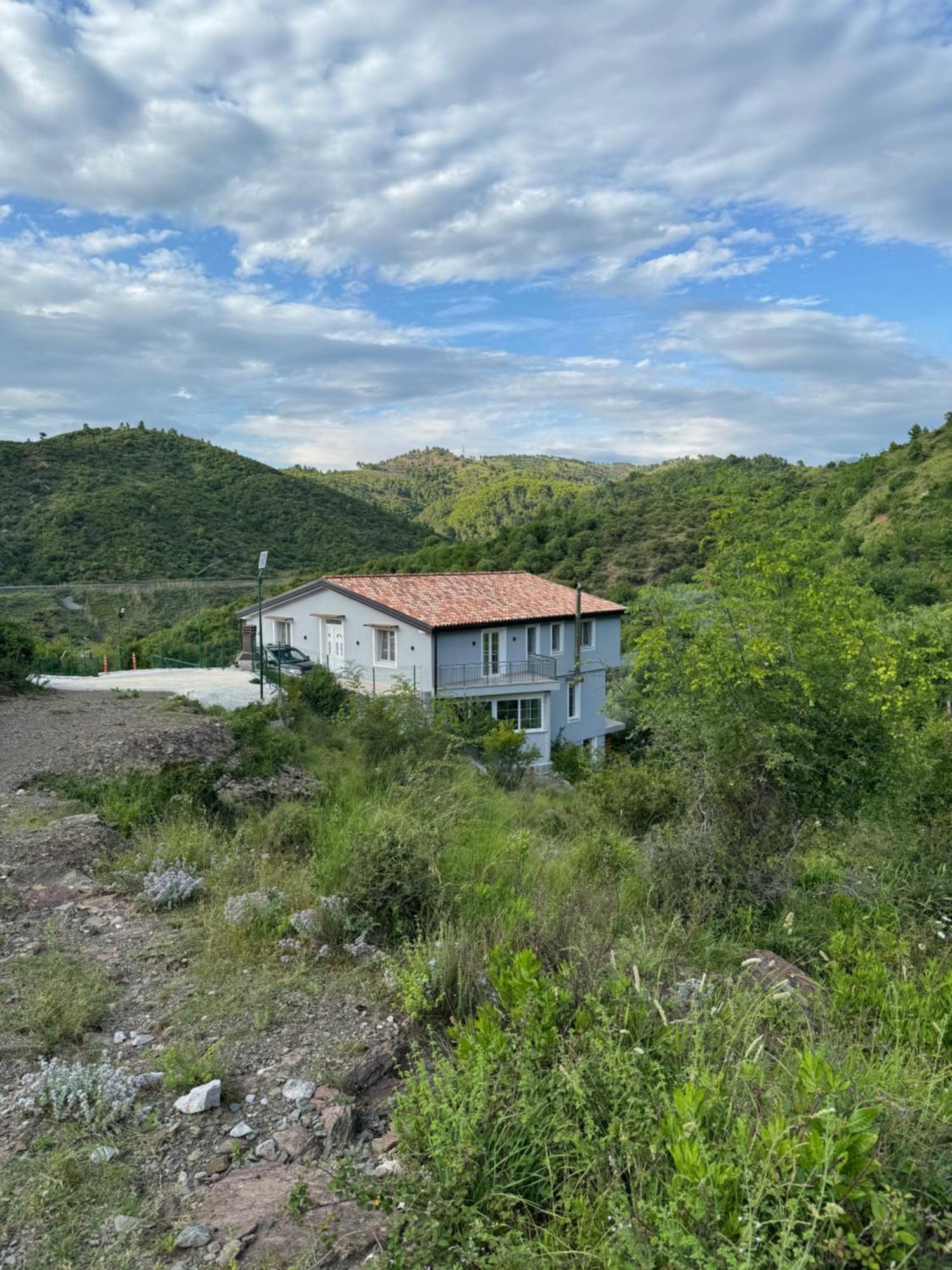 Qyteza Guest House & Camping Shkoder Luaran gambar